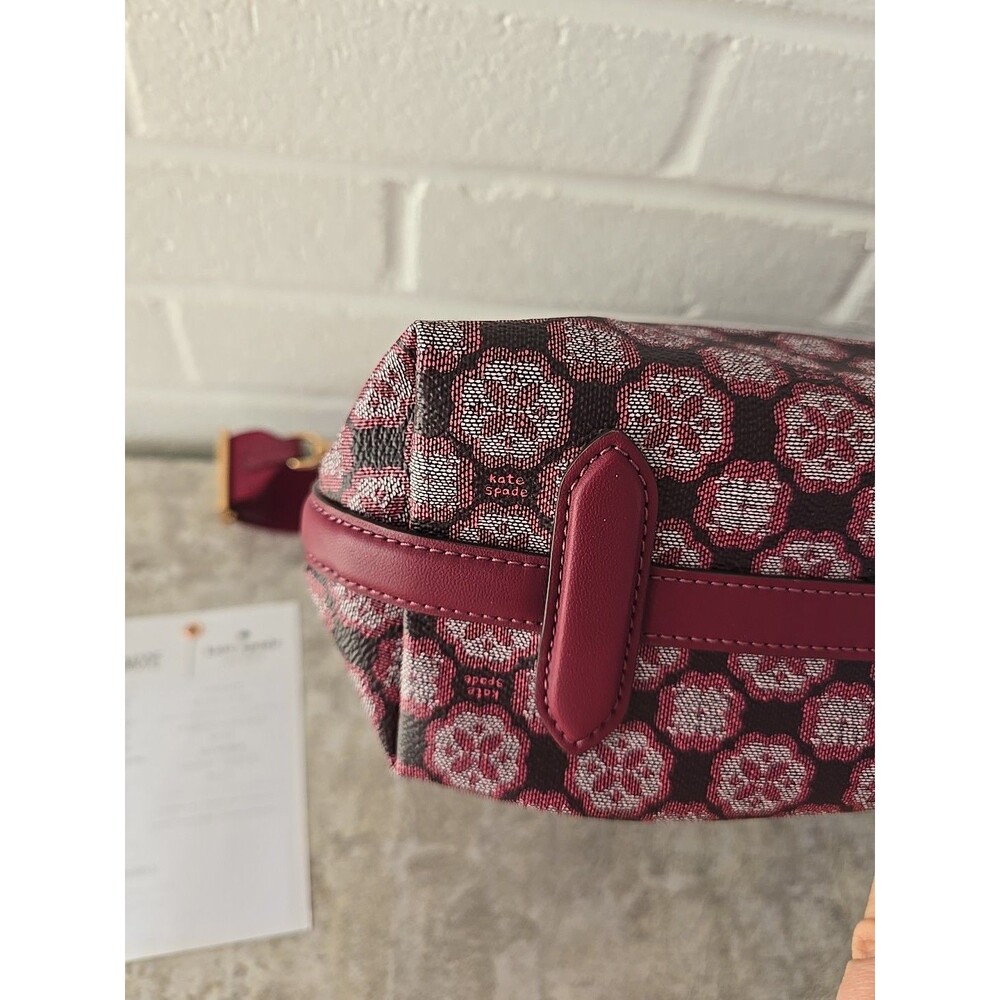 Kate Spade Flower Monogram Coated Canvas Garnet Rose Medium Messenger Sample - Picture 10 of 15